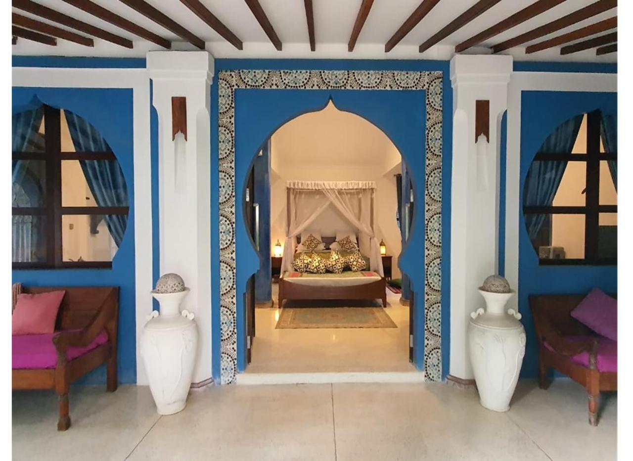 Blue Garden Boutique Hotel Jepara Bagian luar foto