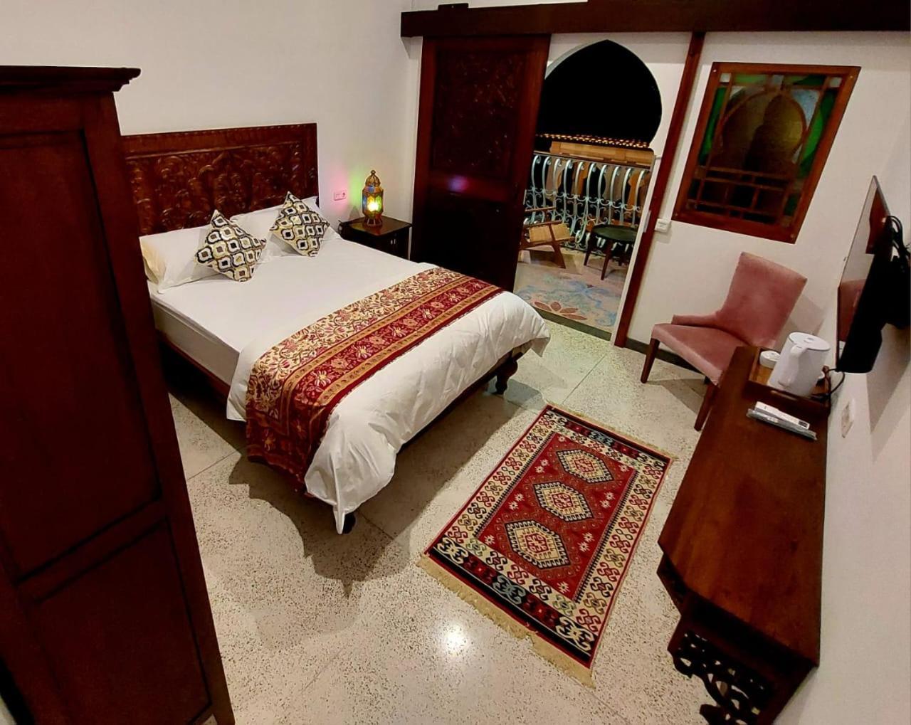Blue Garden Boutique Hotel Jepara Bagian luar foto